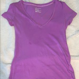 American Eagle purple v-neck shirt: medium